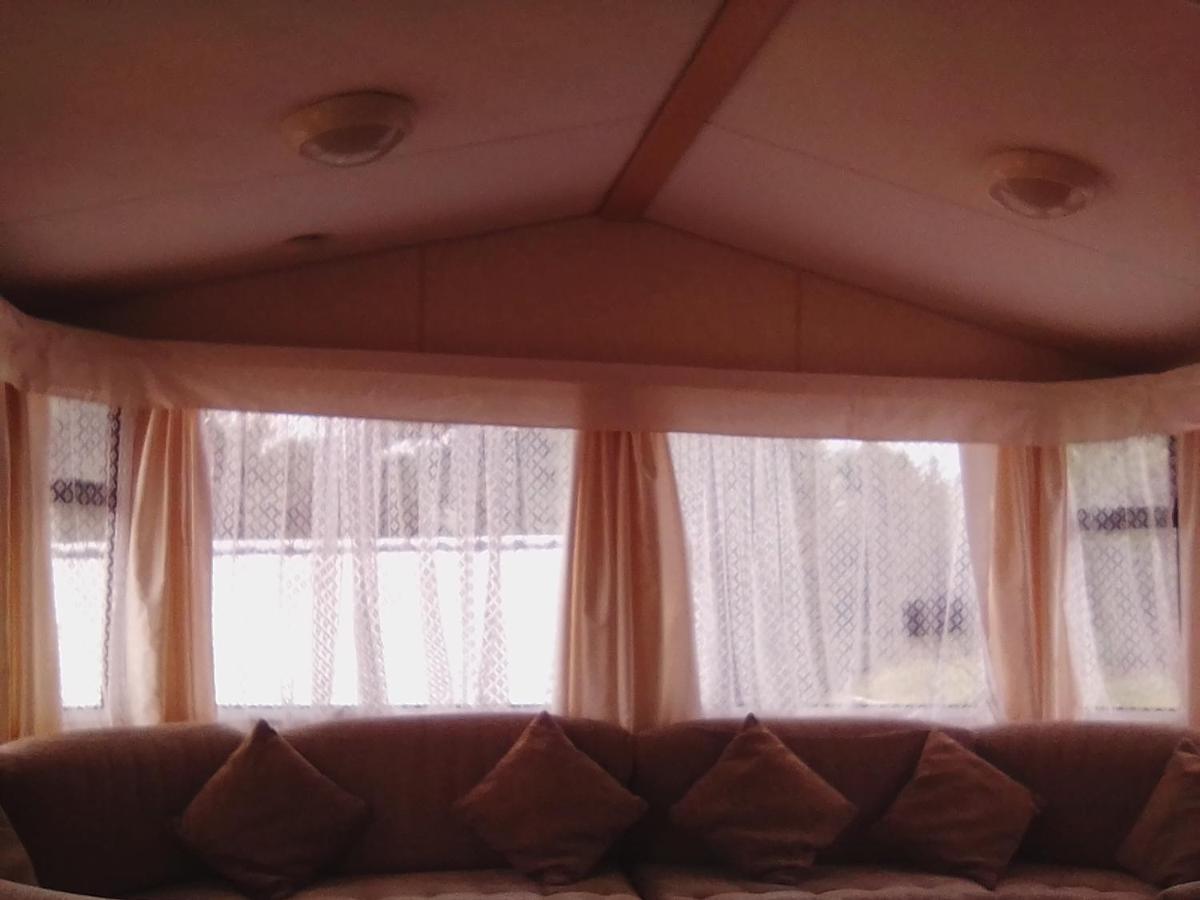 דינגל Cosy Chalet Mobile Home , Peace & Quiet מראה חיצוני תמונה